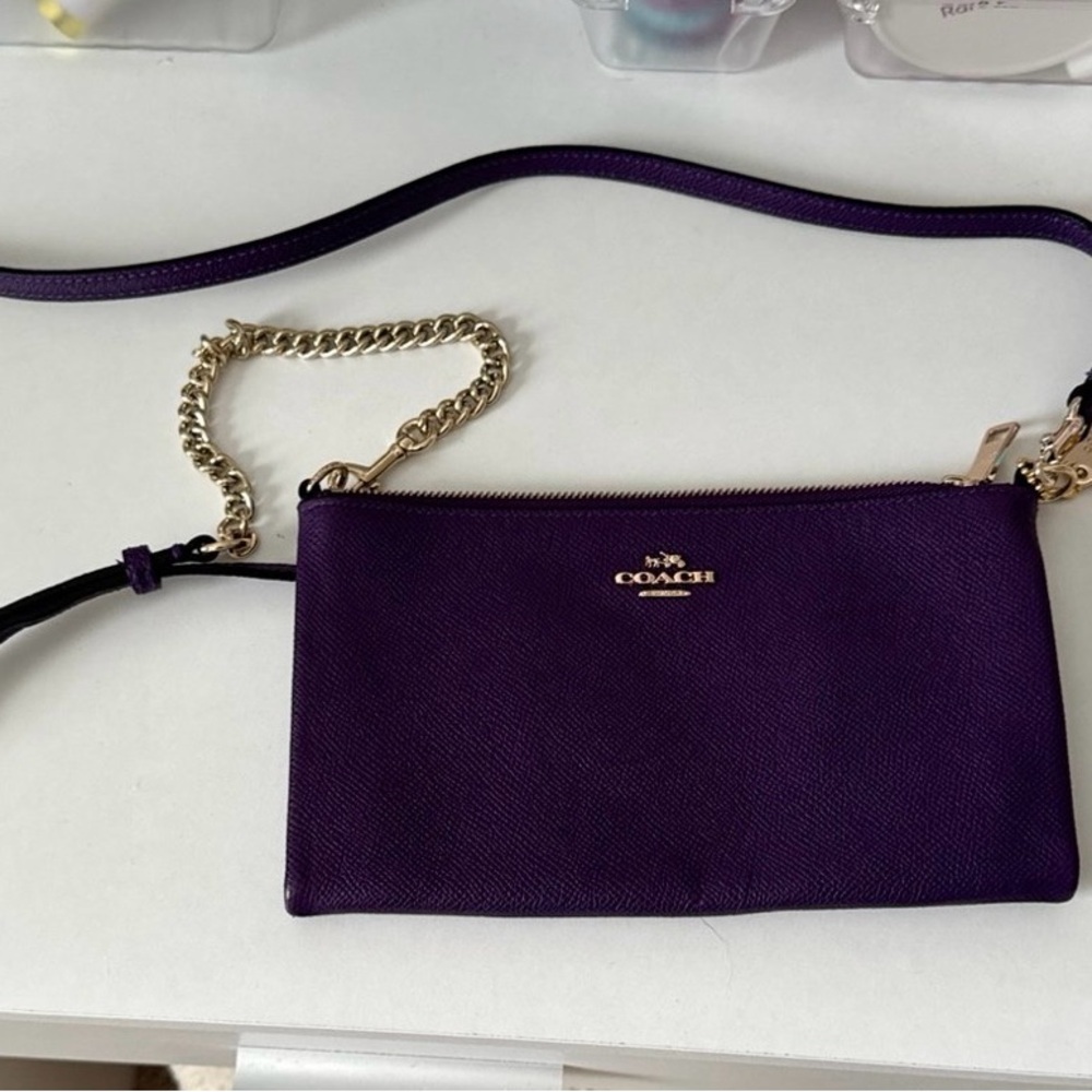 Women’s Coach purse